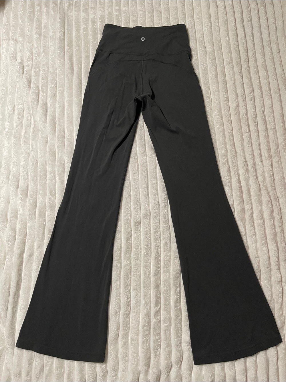 Lululemon Groove Super-High-Rise Flared Pant Nulu | Size 6